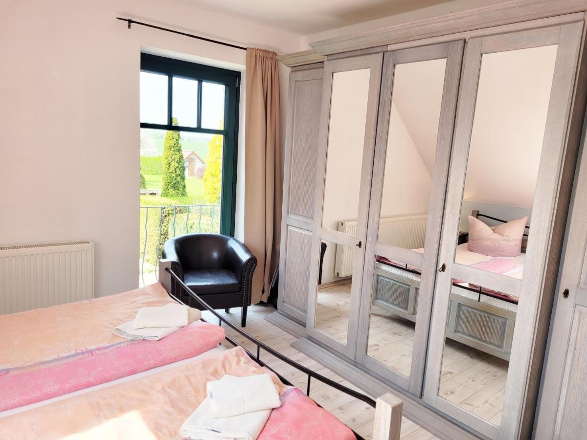 Pension Landhaus Teichgraf Wolgast Exteriér fotografie